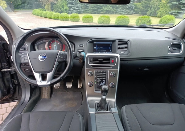 Volvo V60 cena 43777 przebieg: 178000, rok produkcji 2014 z Rydzyna małe 232